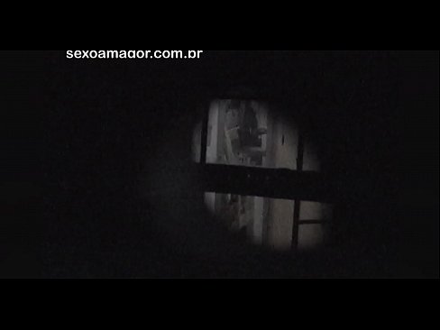 ❤️ Blondie bi dizî ji hêla dengbêjek taxê ve ku li pişt kerpîçên vala veşartiye, vîdyoyek tê kişandin ️❌ Sluts li porno ku.xxx050890.ru ❌️❤