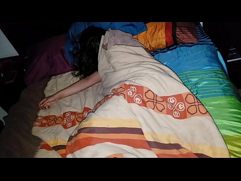 ❤️ Stepson dema ku di xew de ye, xatirê dayika xwe ya ciwan dike. ️❌ Sluts li porno ku.xxx050890.ru ❌️❤